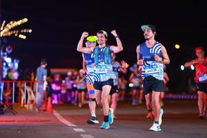 BIB: 077, 8007
                            <button type="button" onclick="openModal(22973033)" class="btn btn-primary btn-sm float-right btn-popup" data-toggle="modal" data-target=".modal-high-quality">
                        <i class="fas fa-shopping-cart"></i> Add to Cart
                    </button>
                                            <button type="button" onclick="isThisMe(22973033, true)" class="btn btn-success btn-sm float-right btn-popup btn-isme hidden" data-toggle="tooltip" data-placement="bottom" title="นี่คือรูปของคุณใช่ไหม คลิกที่นี่เพื่อเอาเข้าอัลบั้ม">
                        <i class="fas fa-plus"></i> Add to album
                    </button>
                    <button type="button" onclick="isThisMe(22973033, false)" class="btn btn-warning btn-sm float-right btn-popup btn-isnotme hidden">
                        <i class="fas fa-ban"></i> Remove from album
                    </button>